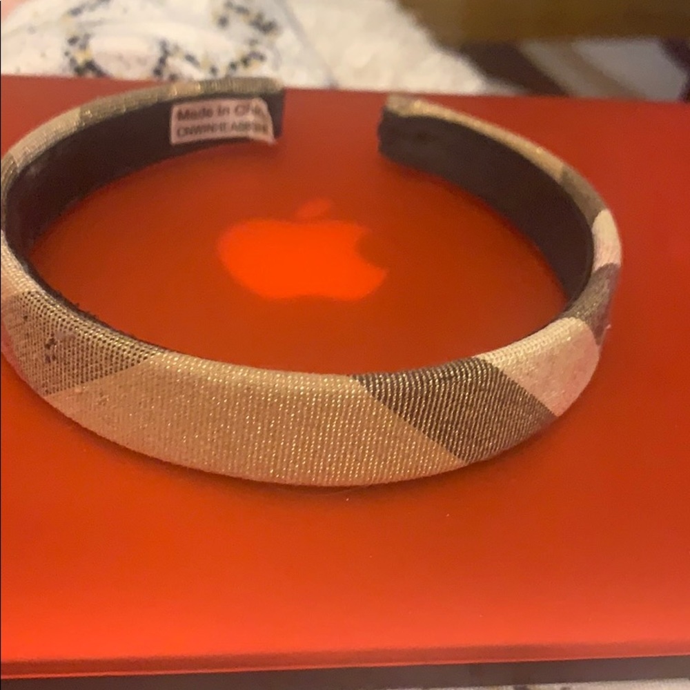 Burberry headband